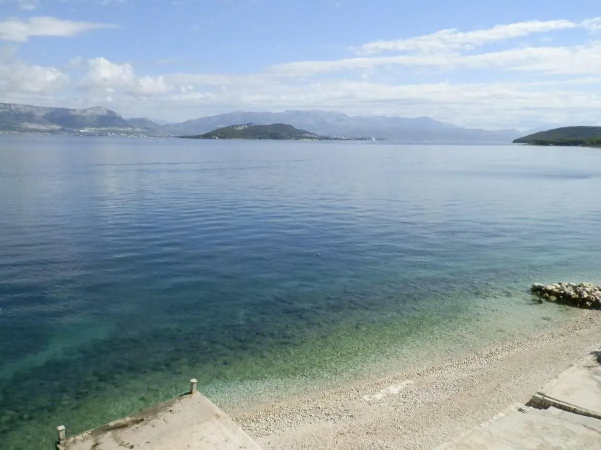 *** Appart hôtel Villa Ana Slatine Croatie