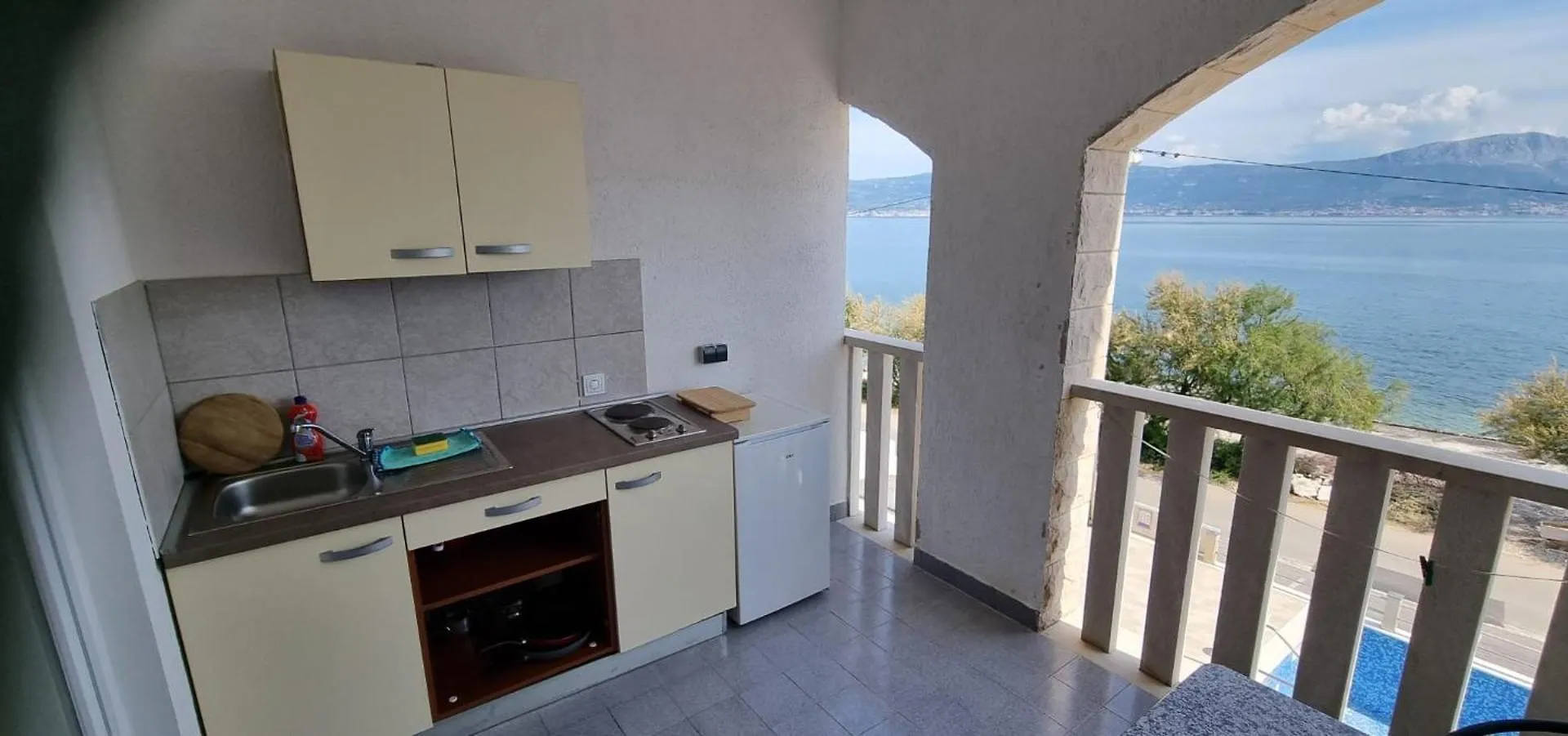 Aparthotel Villa Ana Slatine